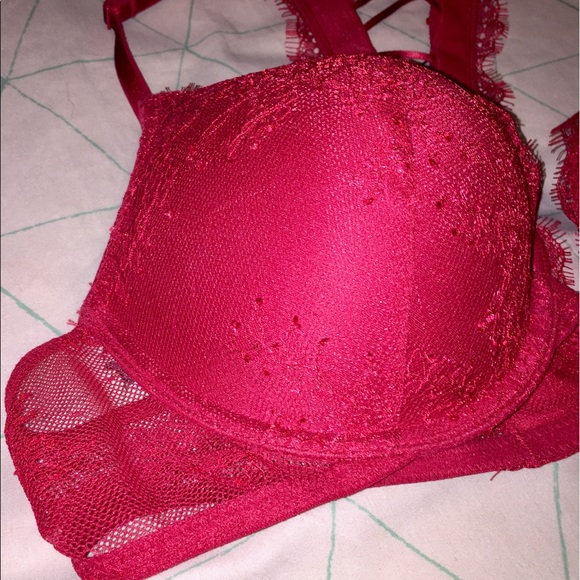 VS Lace Corset-back Bra - Picture 4 of 4